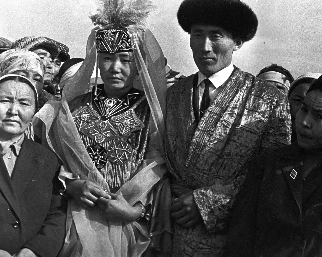 Почему казахи боятся устраивать свадьбу в мае?